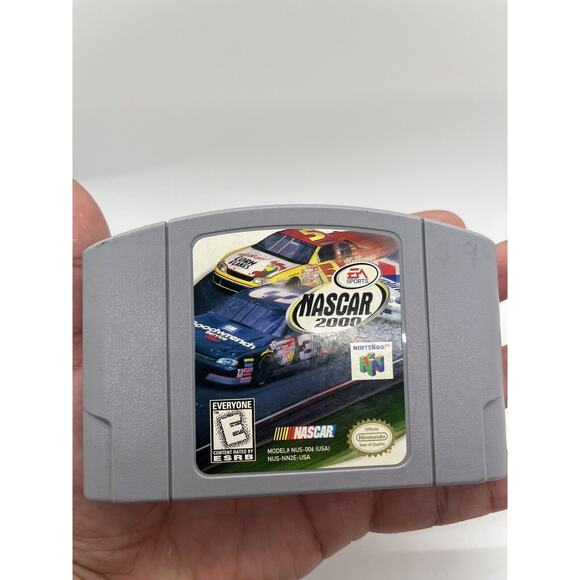 NASCAR 2000 - Nintendo 64 (N64) Game Cartridge - Tested - Picture 1 of 6